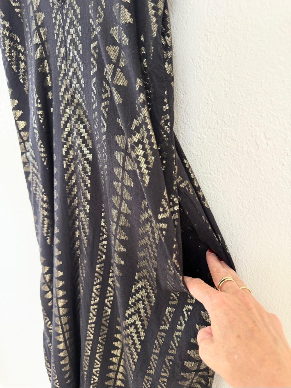 ELAN black metallic gold boho print strappy maxi resort sun dress / size M - Picture 8 of 11